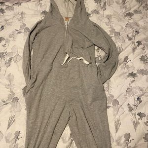 Size medium Smash + Tess Harris Hoodie in Gray